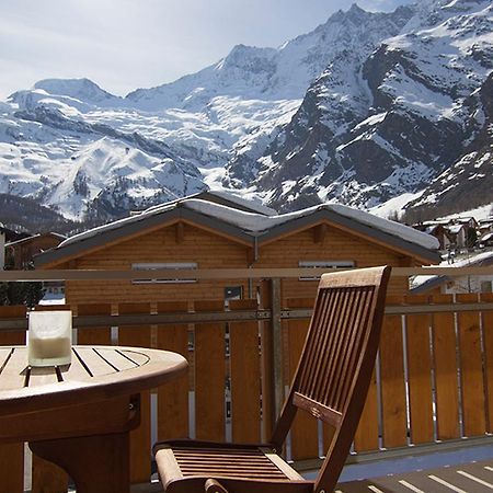 Chalet Haus Perla サース フェー 部屋 写真