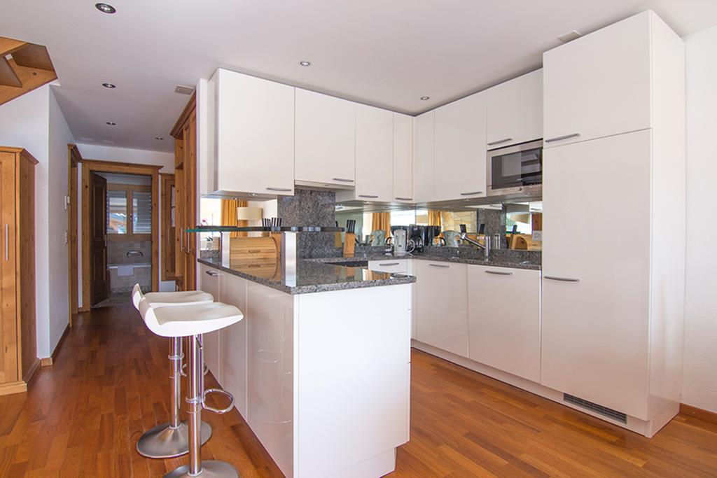 Chalet Haus Perla サース フェー 部屋 写真