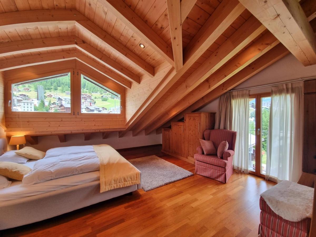 Chalet Haus Perla サース フェー エクステリア 写真