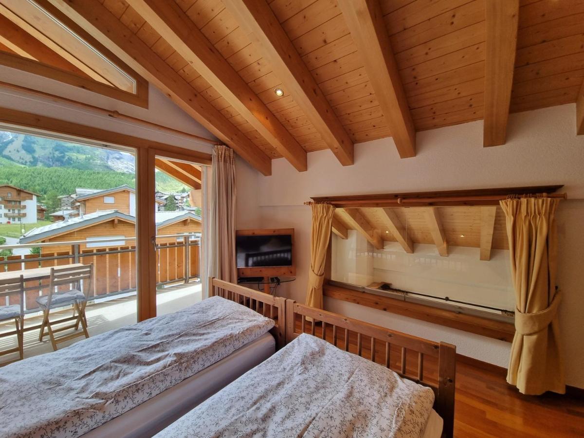 Chalet Haus Perla サース フェー エクステリア 写真